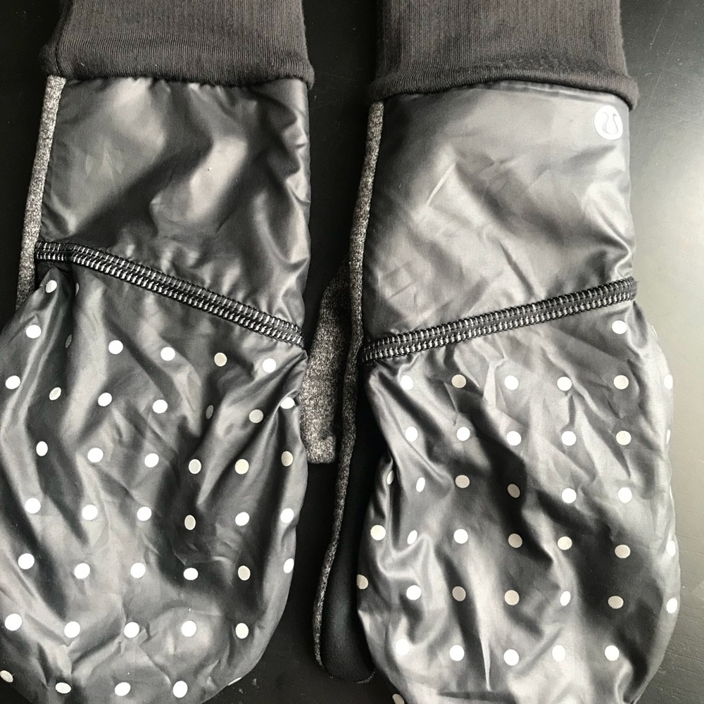 Lululemon Run Fast Gloves